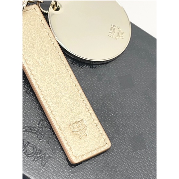 MCM New In Box Gold Charm Key Chain - Picture 7 of 8